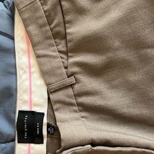 The Limited ladies dress pants, Drew Cut, size 12, EUC, beige colored